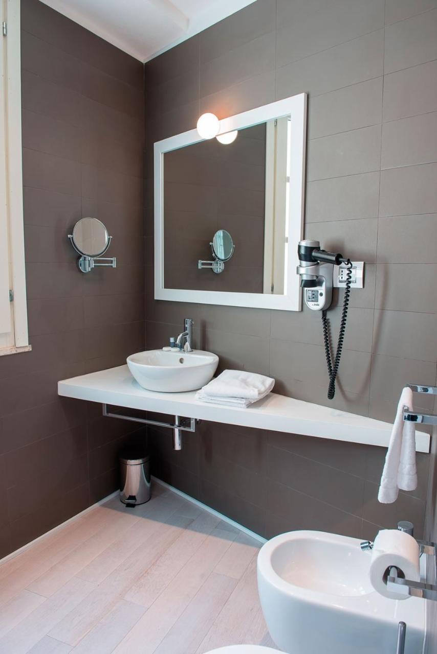 Rigel Villanova Rooms Cagliari Luaran gambar